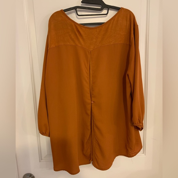 Golden Honey Punch Blouse - Picture 3 of 4